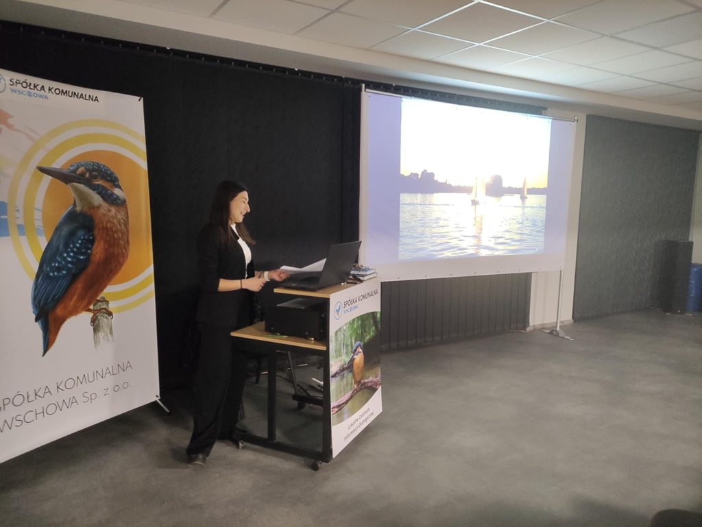 paulina w trakcie prezentacji